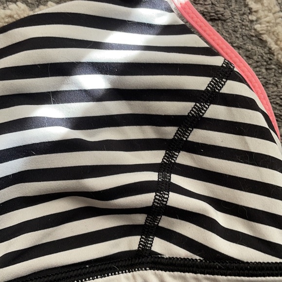 rare Lululemon striped black and white rare - Picture 4 of 5
